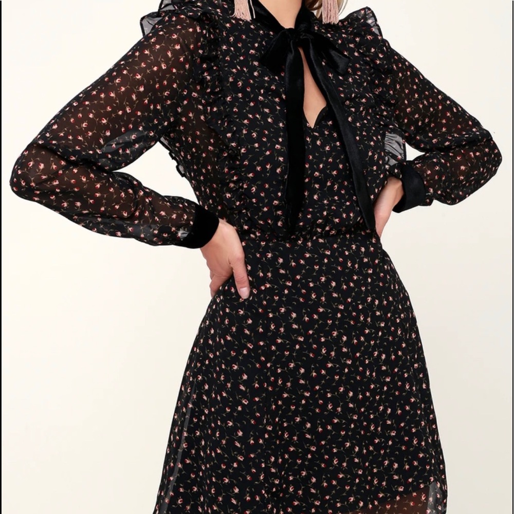 Floral long sleeve dress